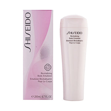 Moisturising Lotion Advanced Essential Energy Shiseido Revitalizing Nourishment (200 ml)